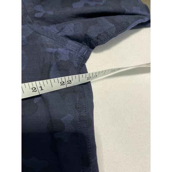 Robert Graham Blue Camo Floral Applique Button Up Shirt Men's size large - Picture 2 of 10